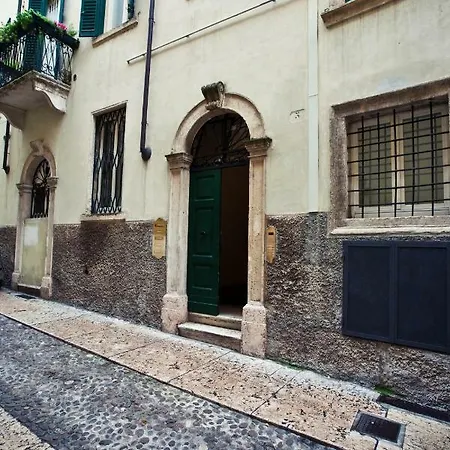 Le Cadreghe * Vérone