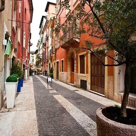 Le Cadreghe Verona